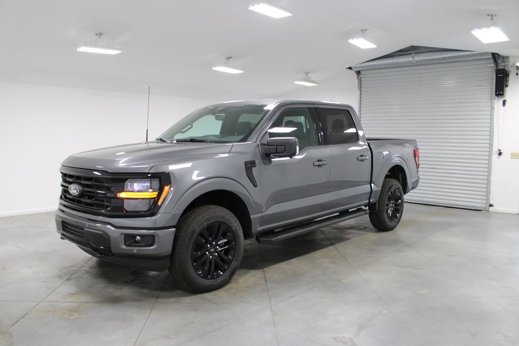 New 2026 Ford F150 XLT image 3
