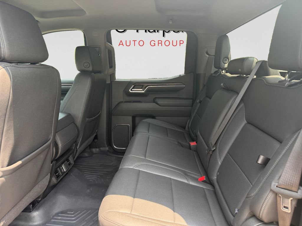 Used 2024 GMC Sierra 1500 SLT AWD/4WD image 15