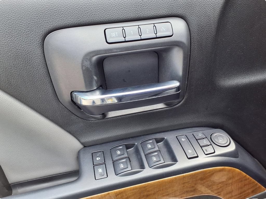 Used 2016 Chevrolet Silverado 1500 LTZ w/ Texas Edition RWD image 29