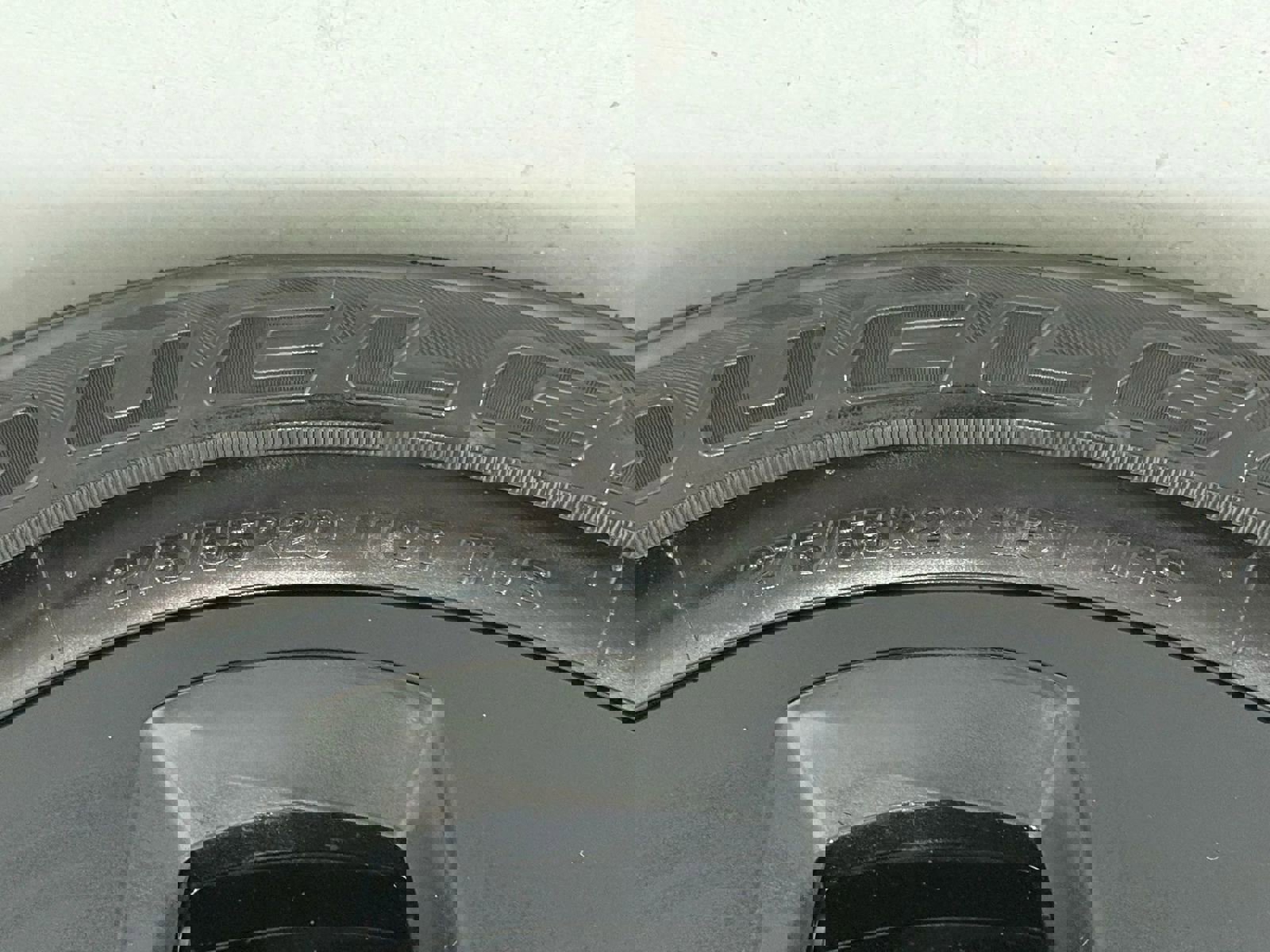 Used 2022 Land Rover Defender 110 S image 55