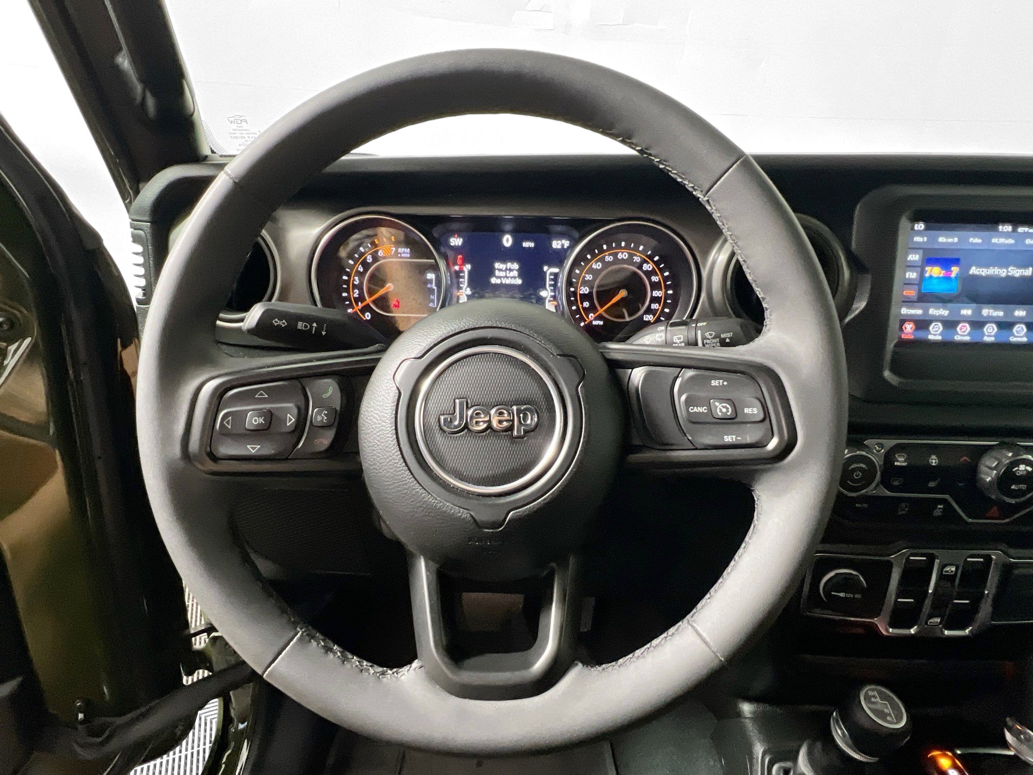 Used 2023 Jeep Wrangler Sport S image 17