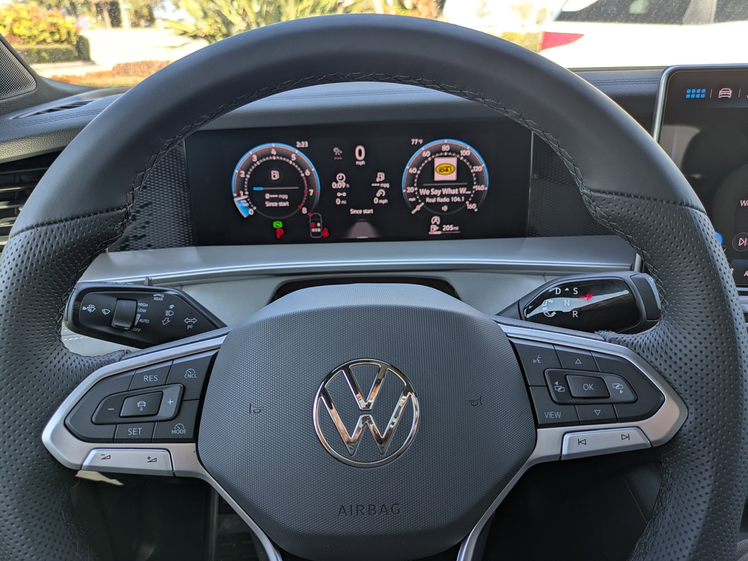 New 2026 Volkswagen Tiguan SE R-Line image 29