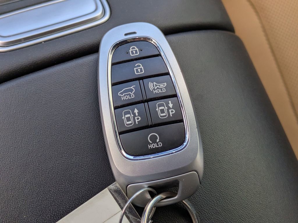 Used 2023 Hyundai Santa Fe Calligraphy w/ Cargo Package image 29