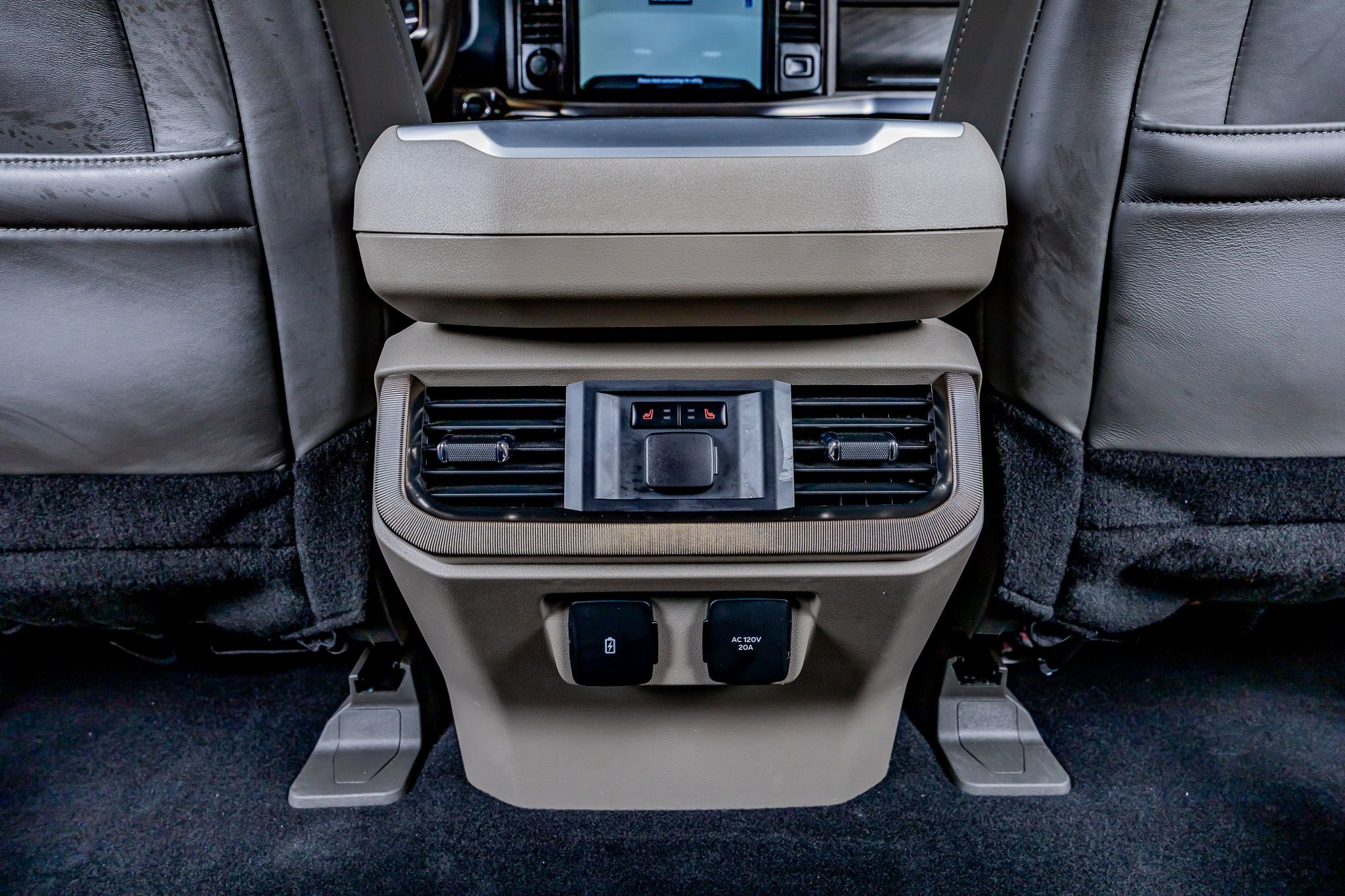Used 2024 Ford F150 Platinum w/ Equipment Group 703A Plus AWD/4WD image 34