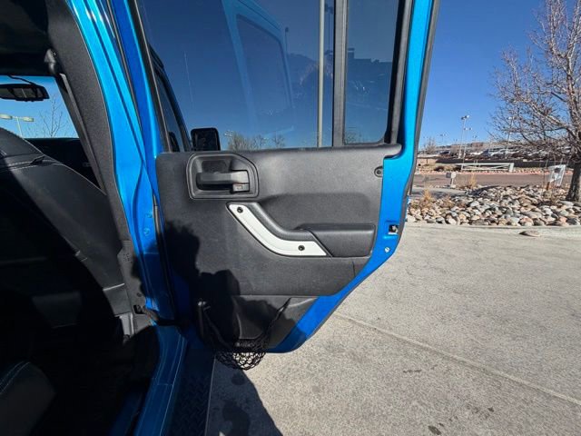 Used 2014 Jeep Wrangler Unlimited Sahara image 25