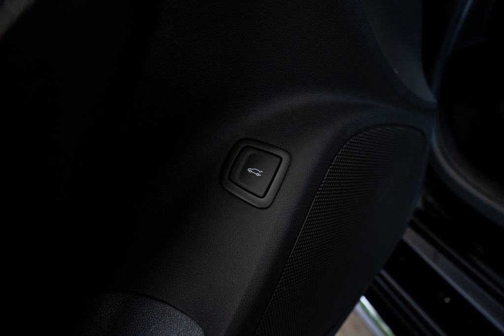 Used 2024 Cadillac CT5 V Blackwing w/ Driver Assist Package RWD image 34