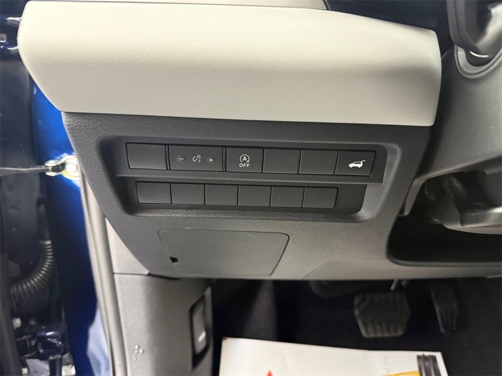 New 2026 Mitsubishi Outlander SE image 28