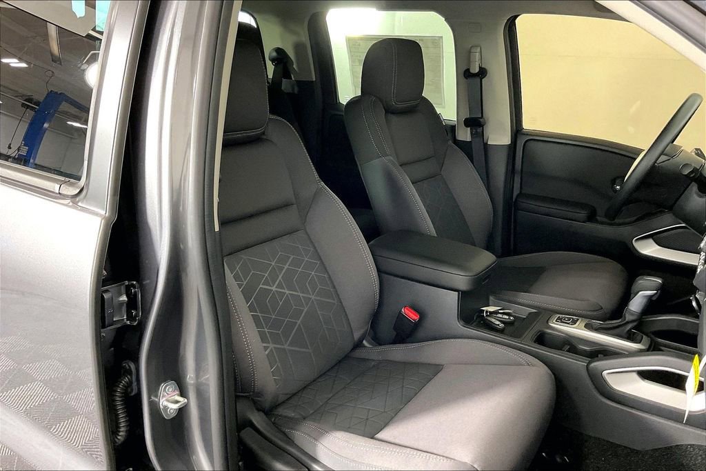 New 2026 Nissan Frontier SV w/ Tow Package image 44