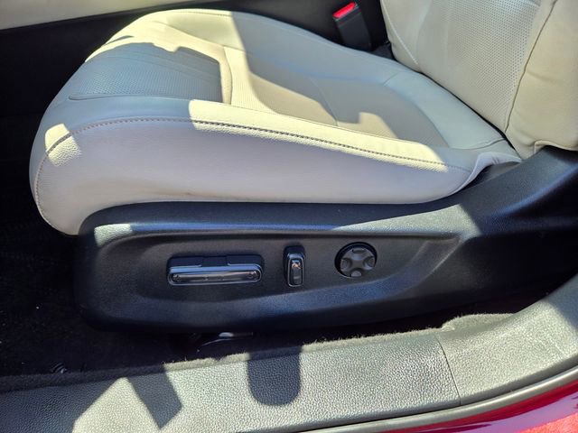 Used 2018 Honda Accord Touring image 14