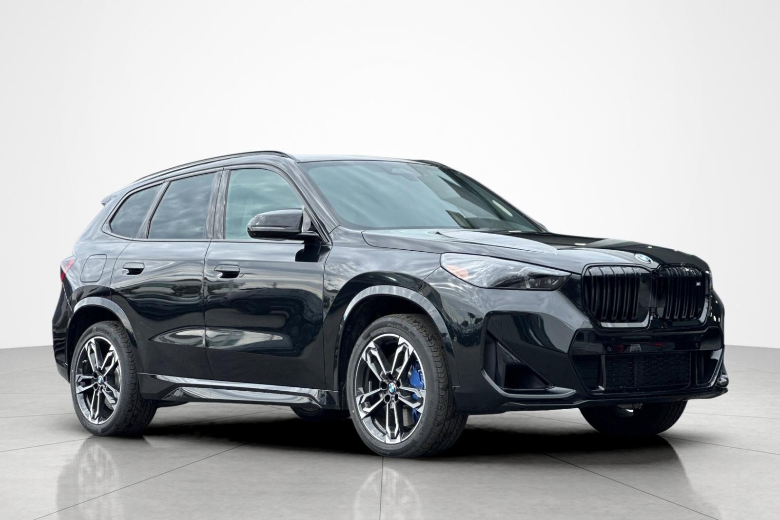 New 2026 BMW X1 M35i w/ Technology Package AWD/4WD image 7