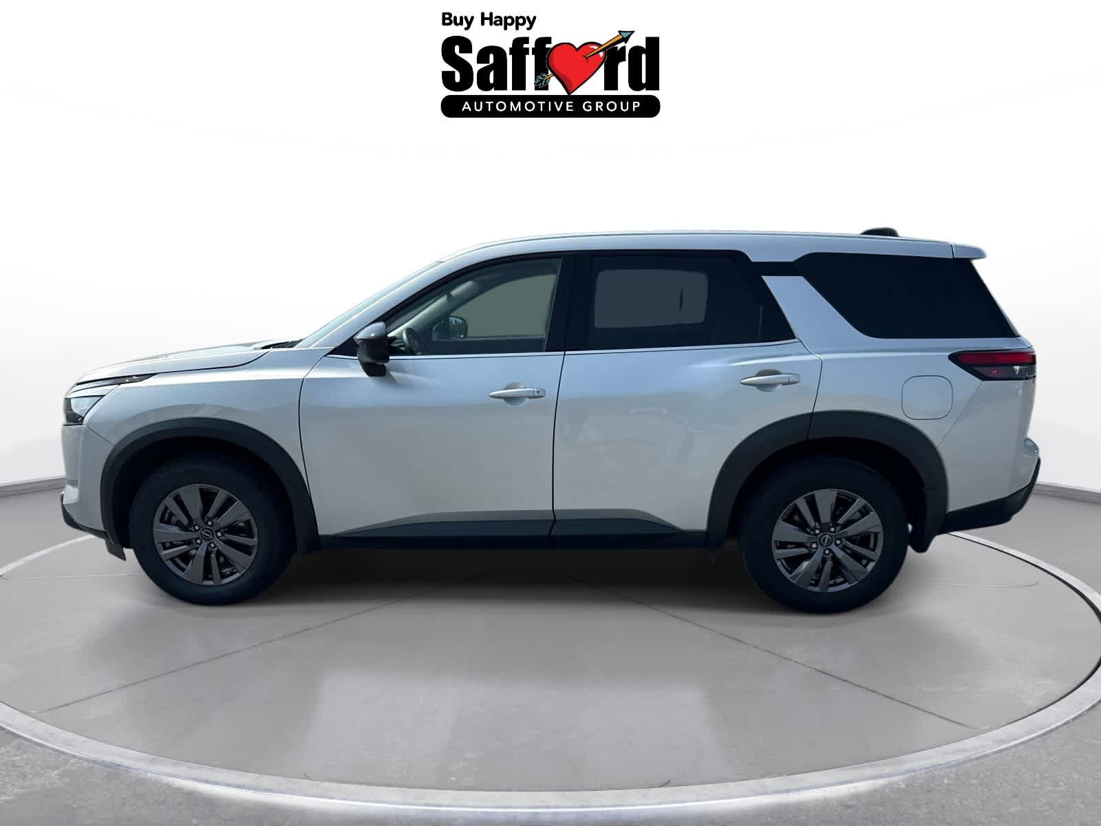 Used 2024 Nissan Pathfinder S AWD/4WD image 5