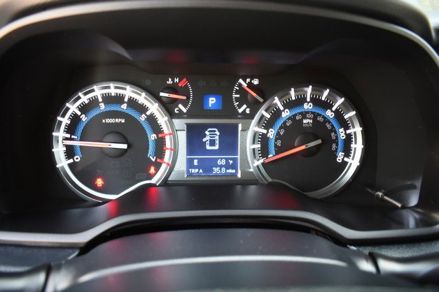 Certified 2019 Toyota 4Runner TRD Off-Road Premium AWD/4WD image 31