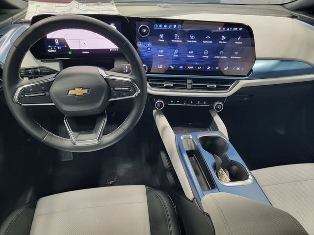 New 2026 Chevrolet Equinox EV LT FWD image 29