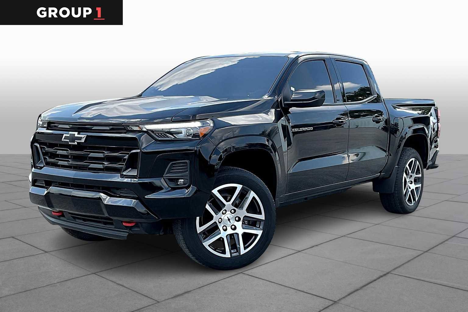 Certified 2024 Chevrolet Colorado Z71 w/ Z71 Convenience Package 2