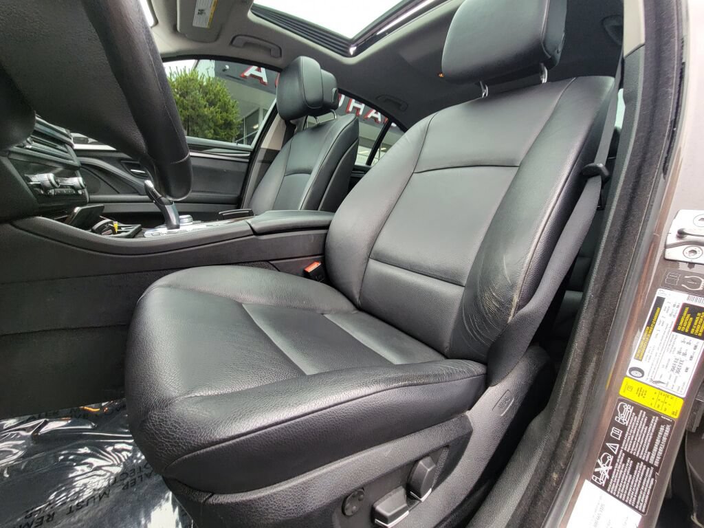 Used 2013 BMW 528i xDrive Sedan AWD/4WD image 18