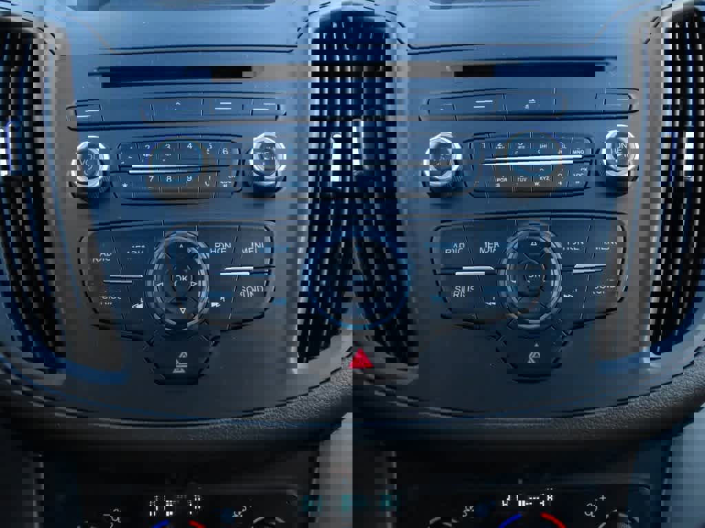 Used 2018 Ford Escape SE image 22