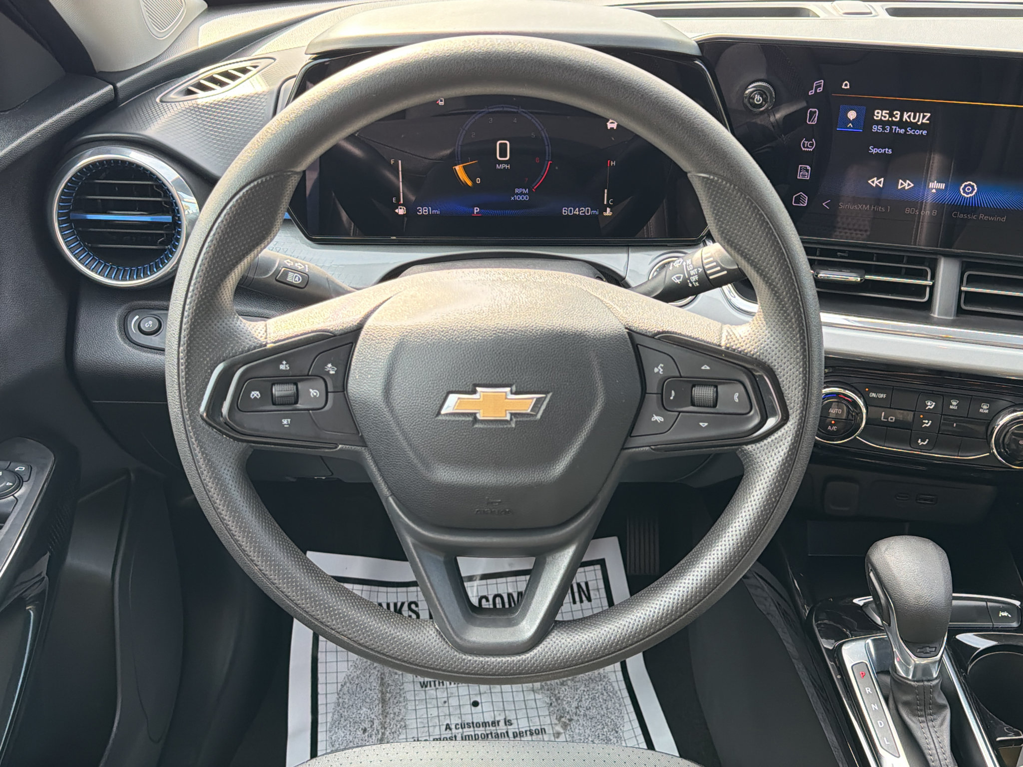Used 2024 Chevrolet Trax LT FWD image 22