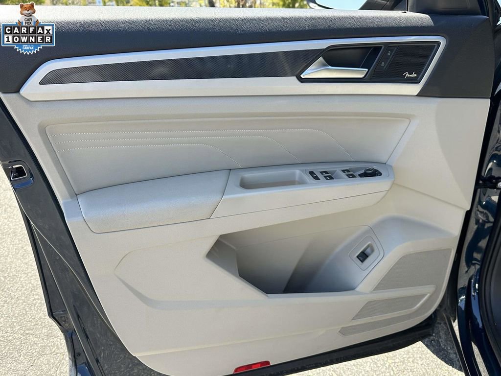Used 2022 Volkswagen Atlas SEL Premium AWD/4WD image 15