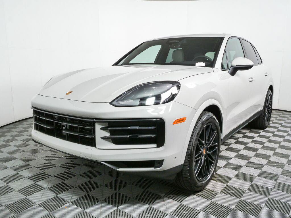 New 2026 Porsche Cayenne AWD/4WD image 1