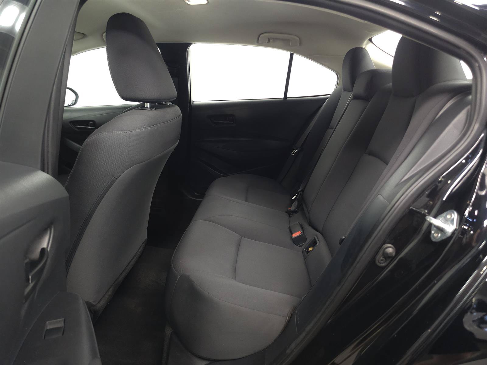 Certified 2023 Toyota Corolla LE FWD image 5