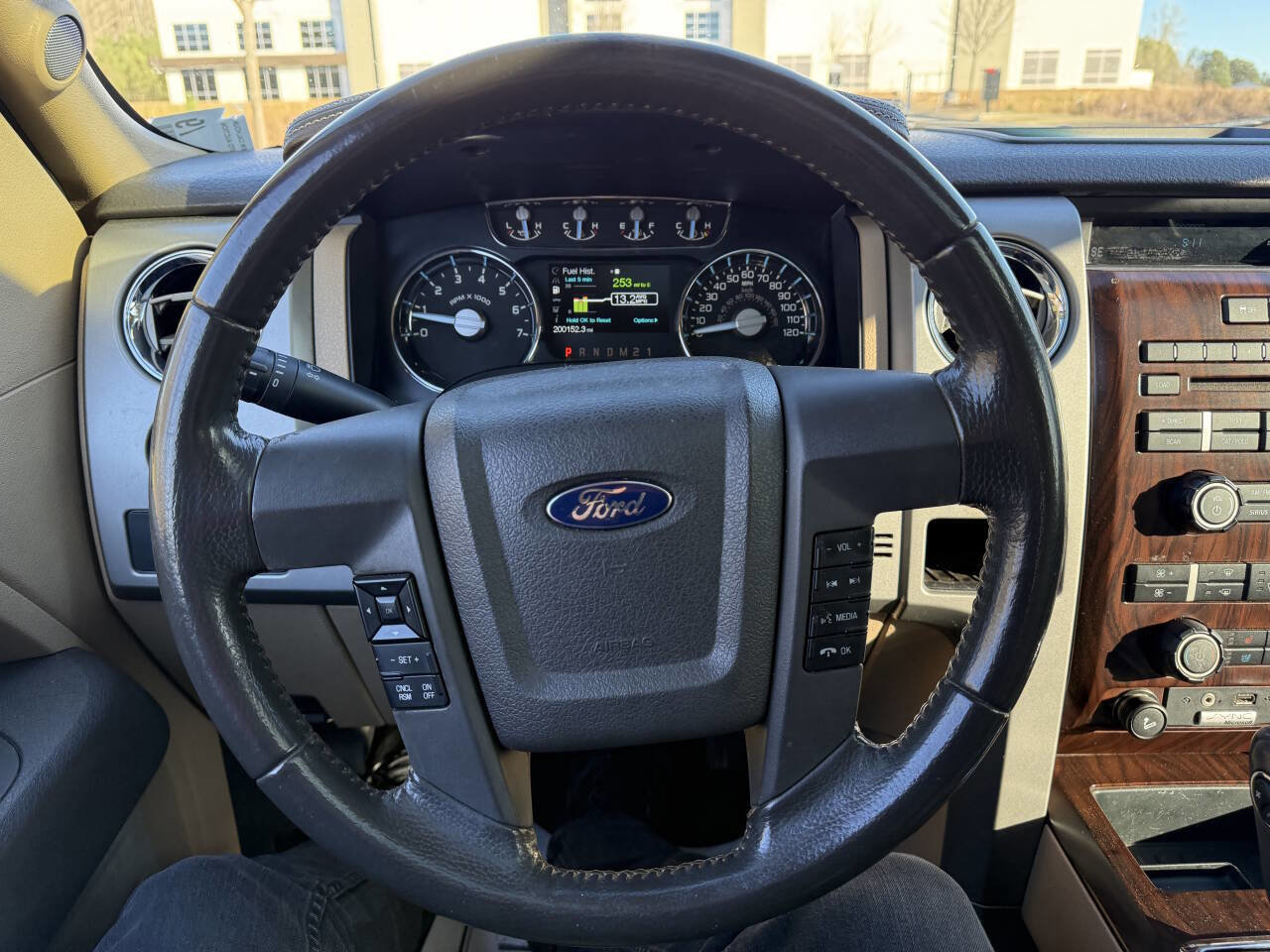 Used 2012 Ford F150 Lariat w/ Lariat Plus Pkg image 21