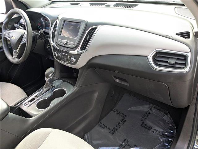 Used 2022 Chevrolet Equinox LS w/ LS Convenience Package image 17