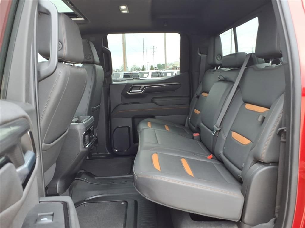 Used 2023 GMC Sierra 1500 AT4 w/ Technology Package image 19