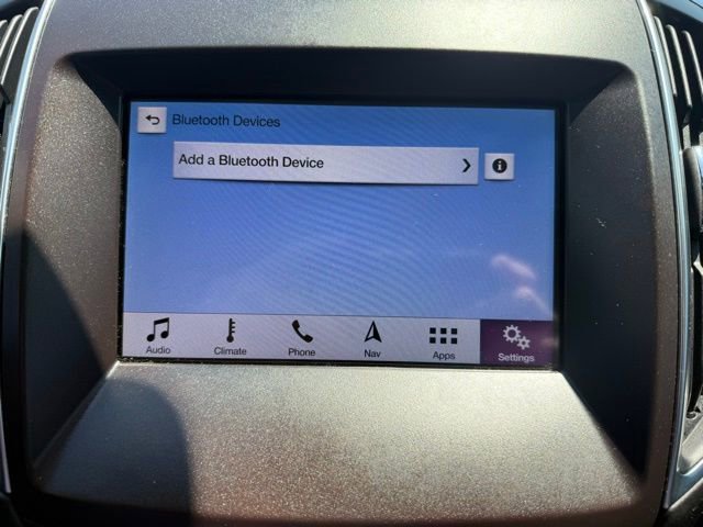 Used 2019 Ford Edge Titanium w/ Cold Weather Package image 26