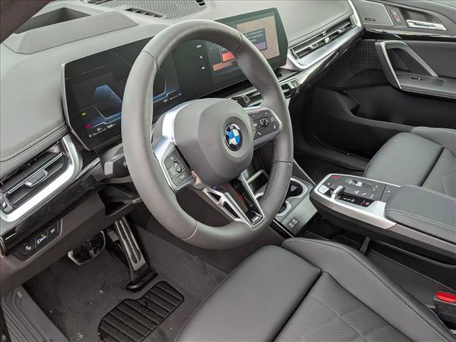 Used 2026 BMW X1 xDrive28i w/ Technology Package AWD/4WD image 3