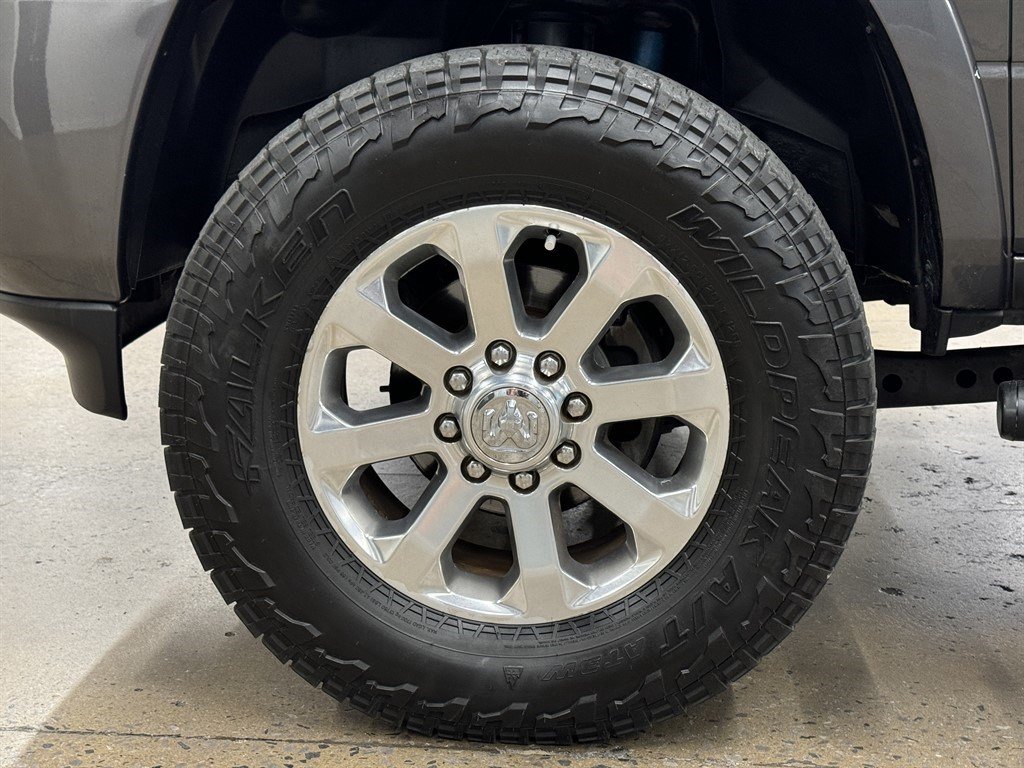 Used 2019 RAM 2500 Laramie AWD/4WD image 6