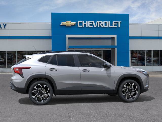New 2026 Chevrolet Trax RS w/ Sunroof Package FWD image 39