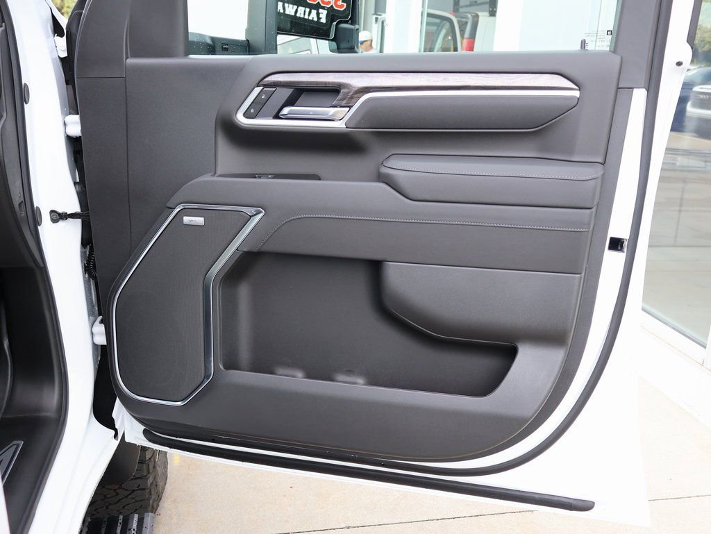 New 2026 Chevrolet Silverado 2500 LTZ w/ LTZ Plus Package image 42