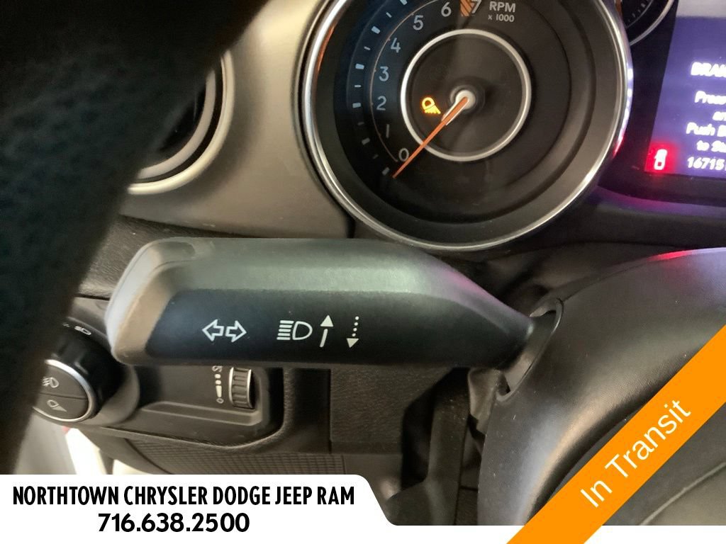 Used 2023 Jeep Gladiator Sport AWD/4WD image 28
