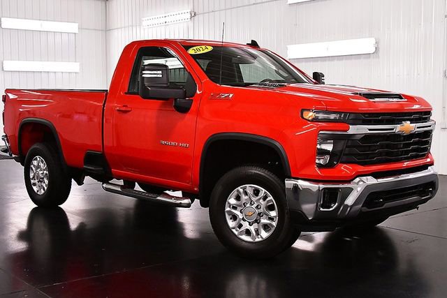 Used 2024 Chevrolet Silverado 3500 LT w/ Convenience Package