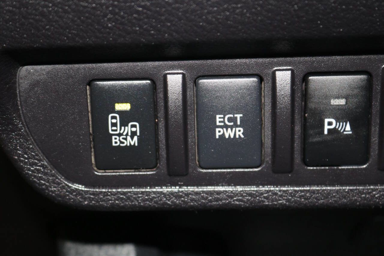 Used 2022 Toyota Tacoma TRD Off-Road image 58