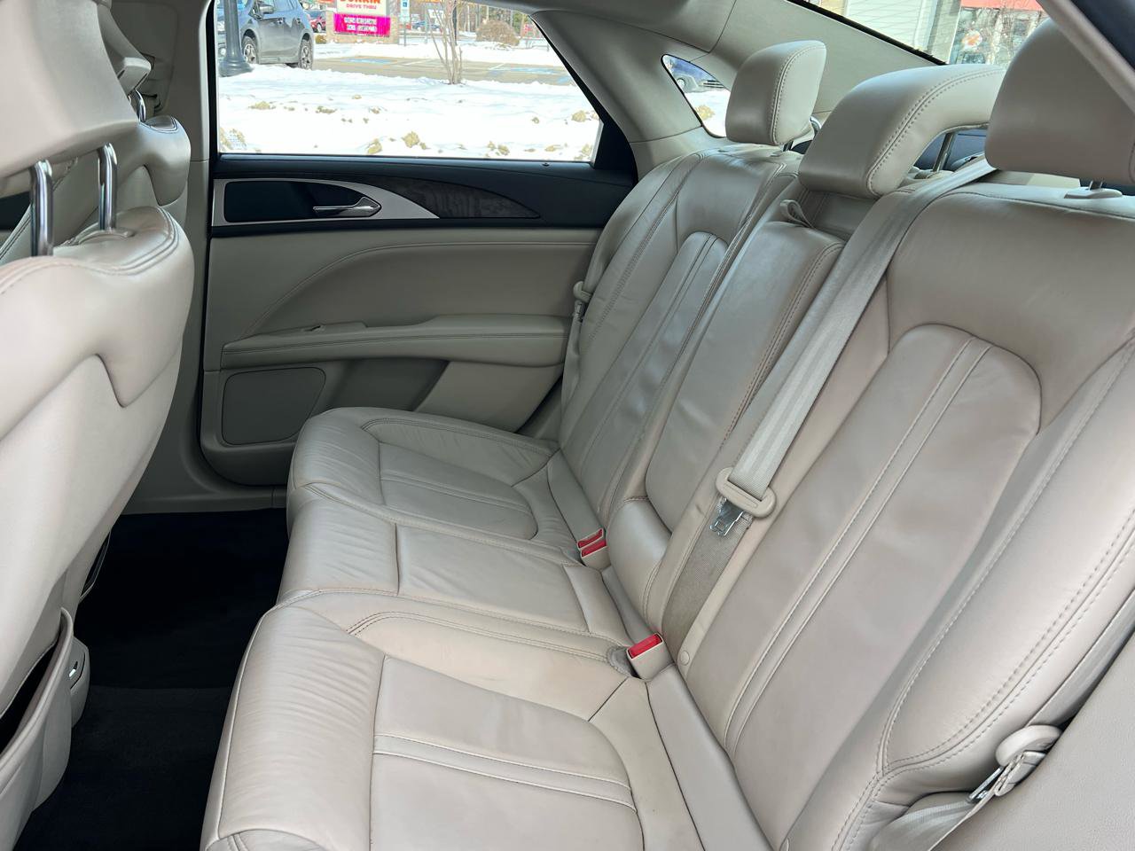 Used 2017 Lincoln MKZ Select w/ Select Plus Package AWD/4WD image 29