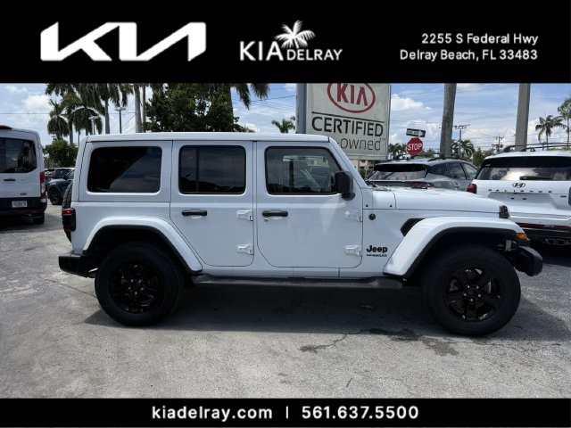 Used 2021 Jeep Wrangler Unlimited Sahara AWD/4WD image 2