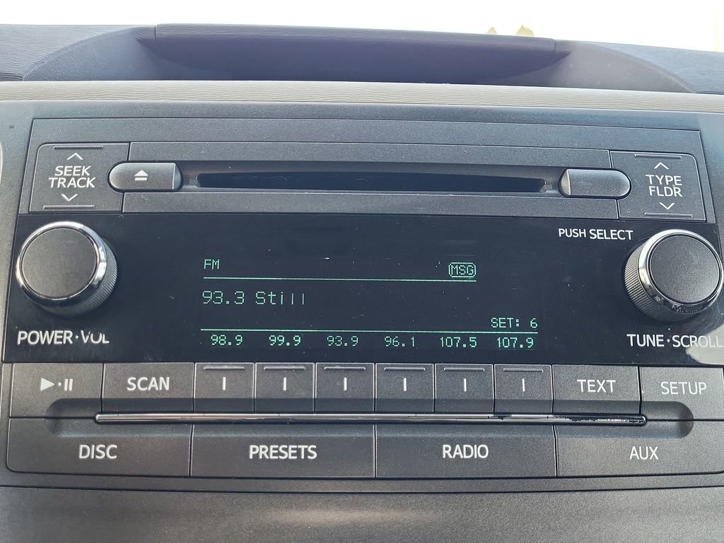 Used 2012 Toyota Sienna LE w/ Towing Pkg image 27