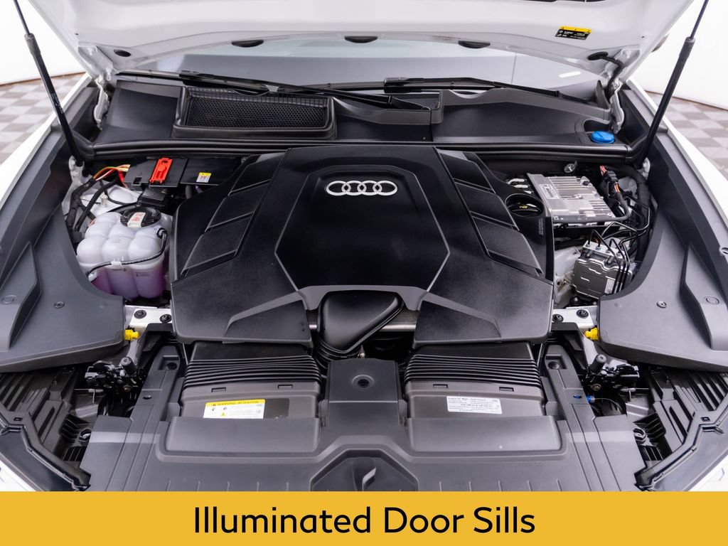 Used 2023 Audi Q8 Premium Plus AWD/4WD image 31