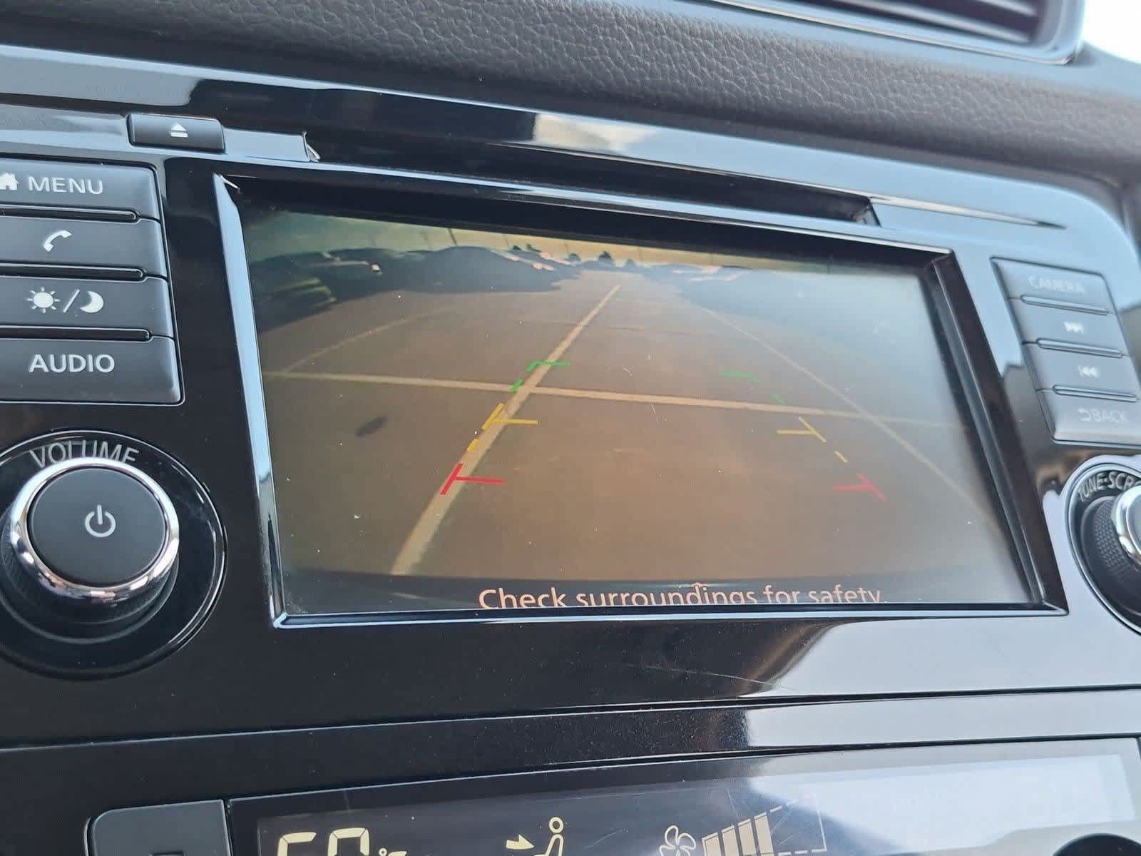 Used 2020 Nissan Rogue SV FWD image 27