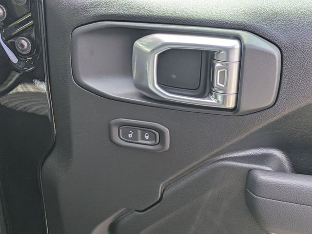 New 2026 Jeep Wrangler Unlimited Sport image 32