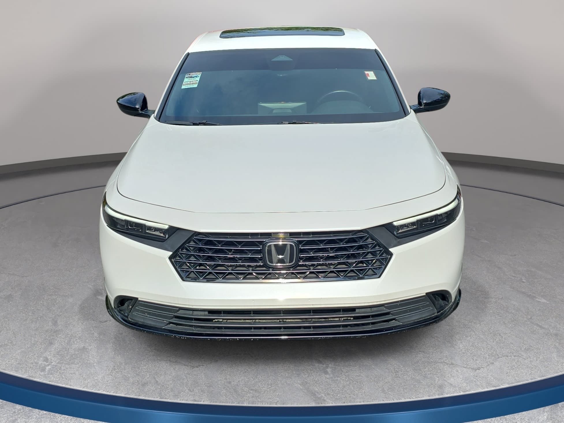 Used 2024 Honda Accord Sport image 2