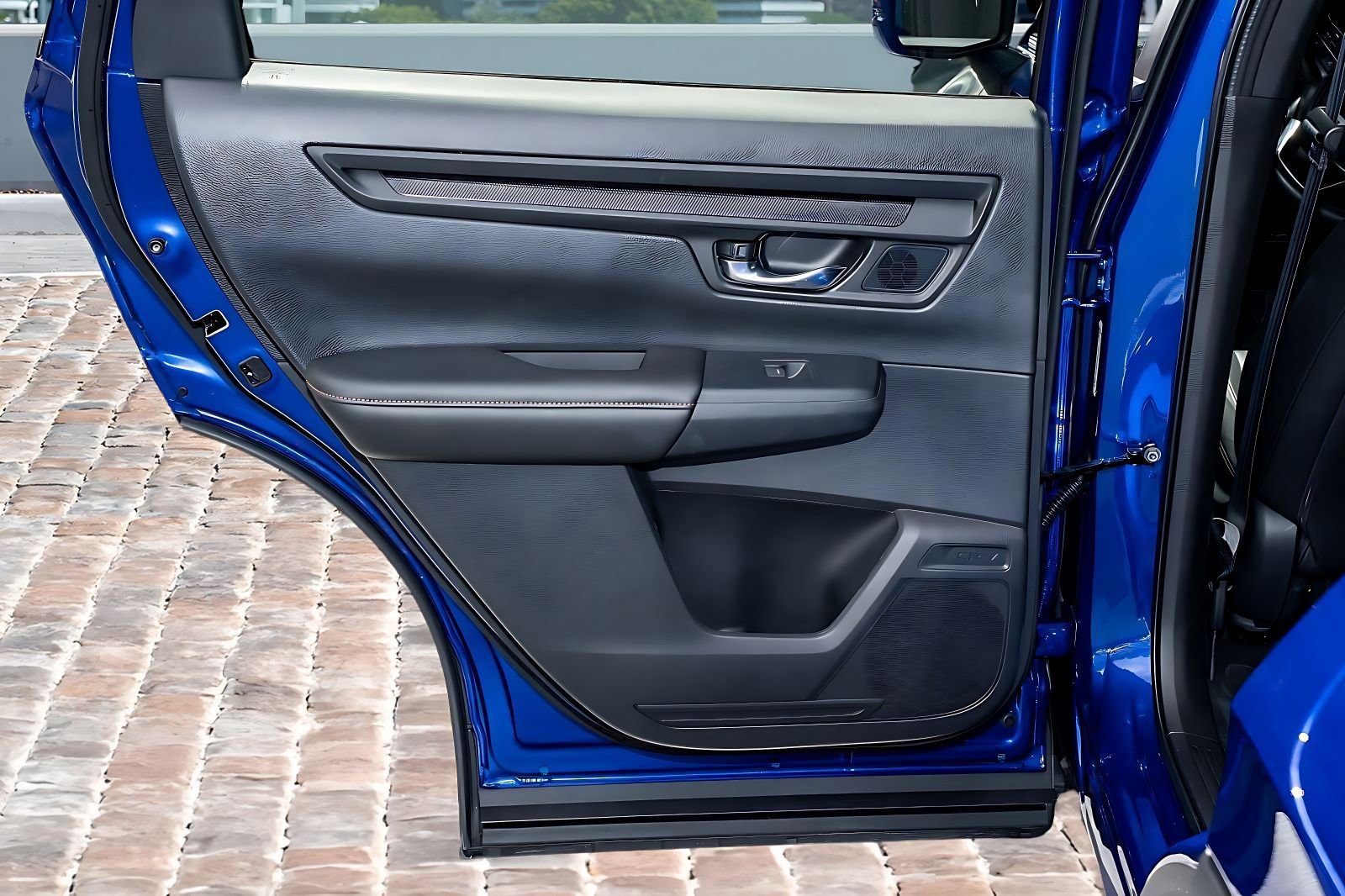 Certified 2025 Honda CR-V Sport-L image 13