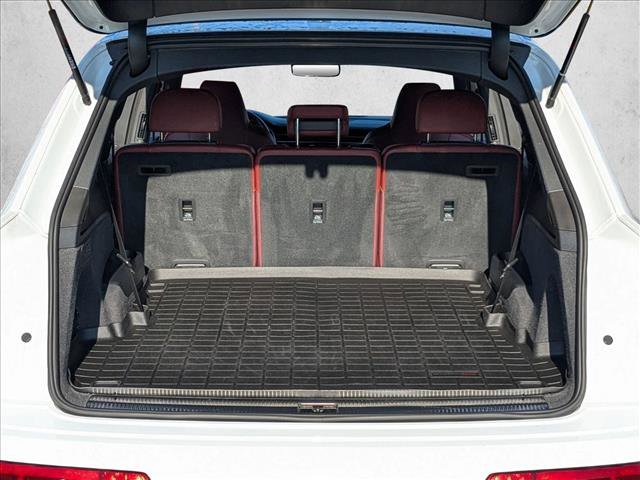 Certified 2023 Audi SQ7 Premium Plus w/ Executive Package image 6