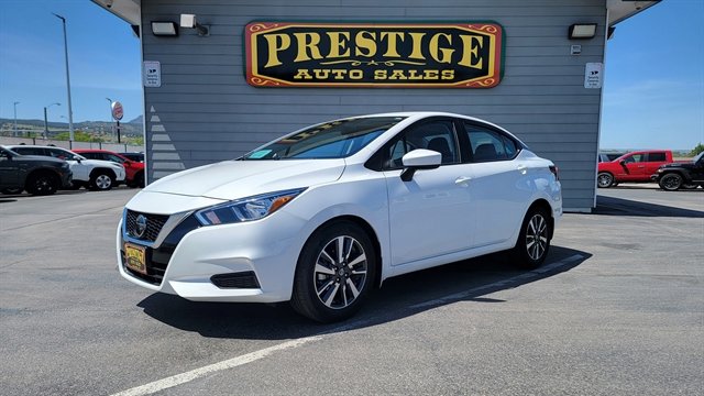 Used 2022 Nissan Versa SV w/ Trunk Package FWD image 1