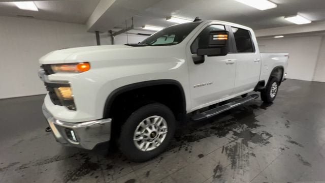 Certified 2025 Chevrolet Silverado 2500 LT w/ Convenience Package AWD/4WD image 4