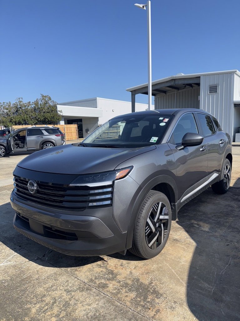 Used 2025 Nissan Kicks SV