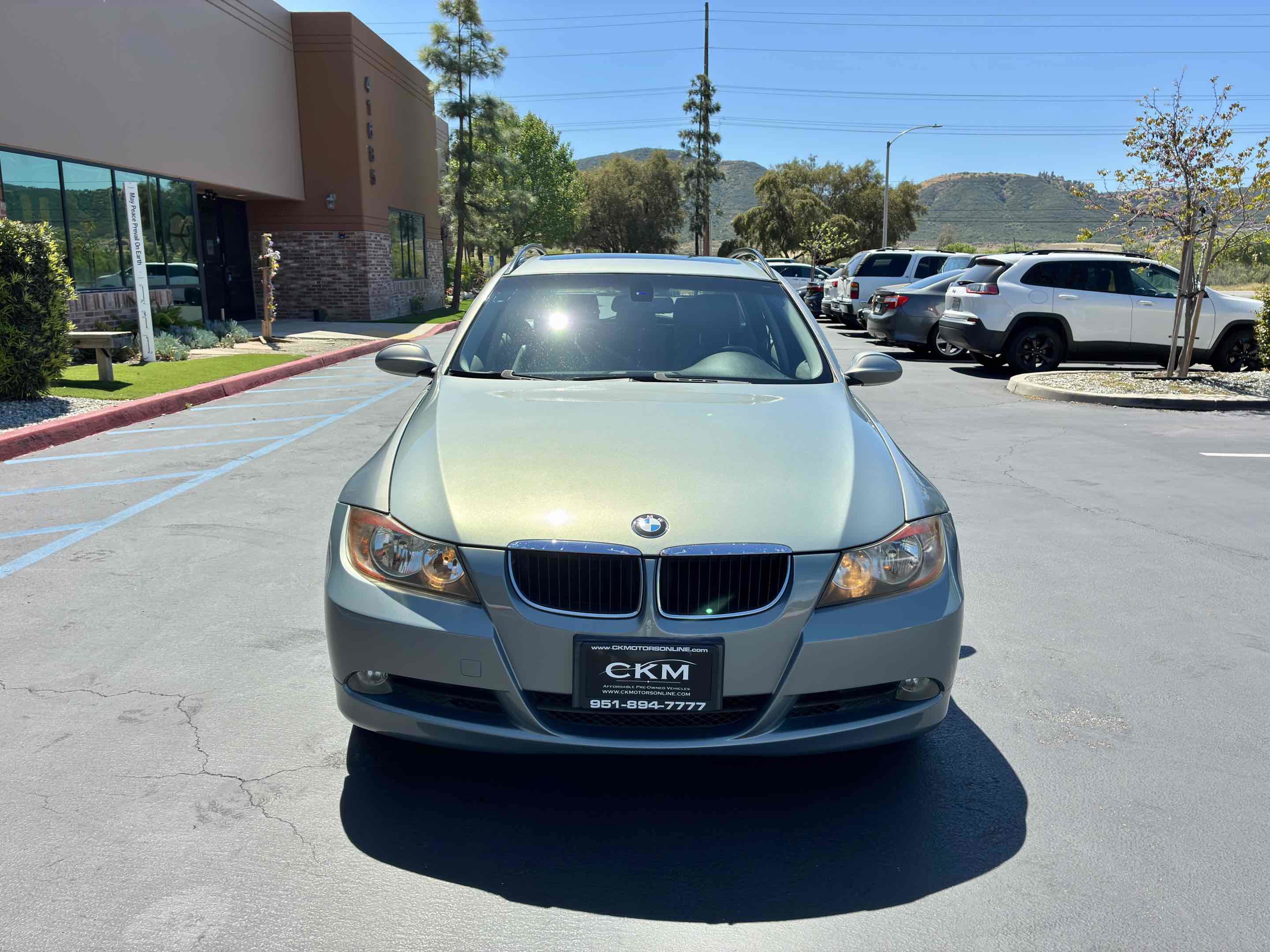 Used 2007 BMW 328i Wagon RWD image 5