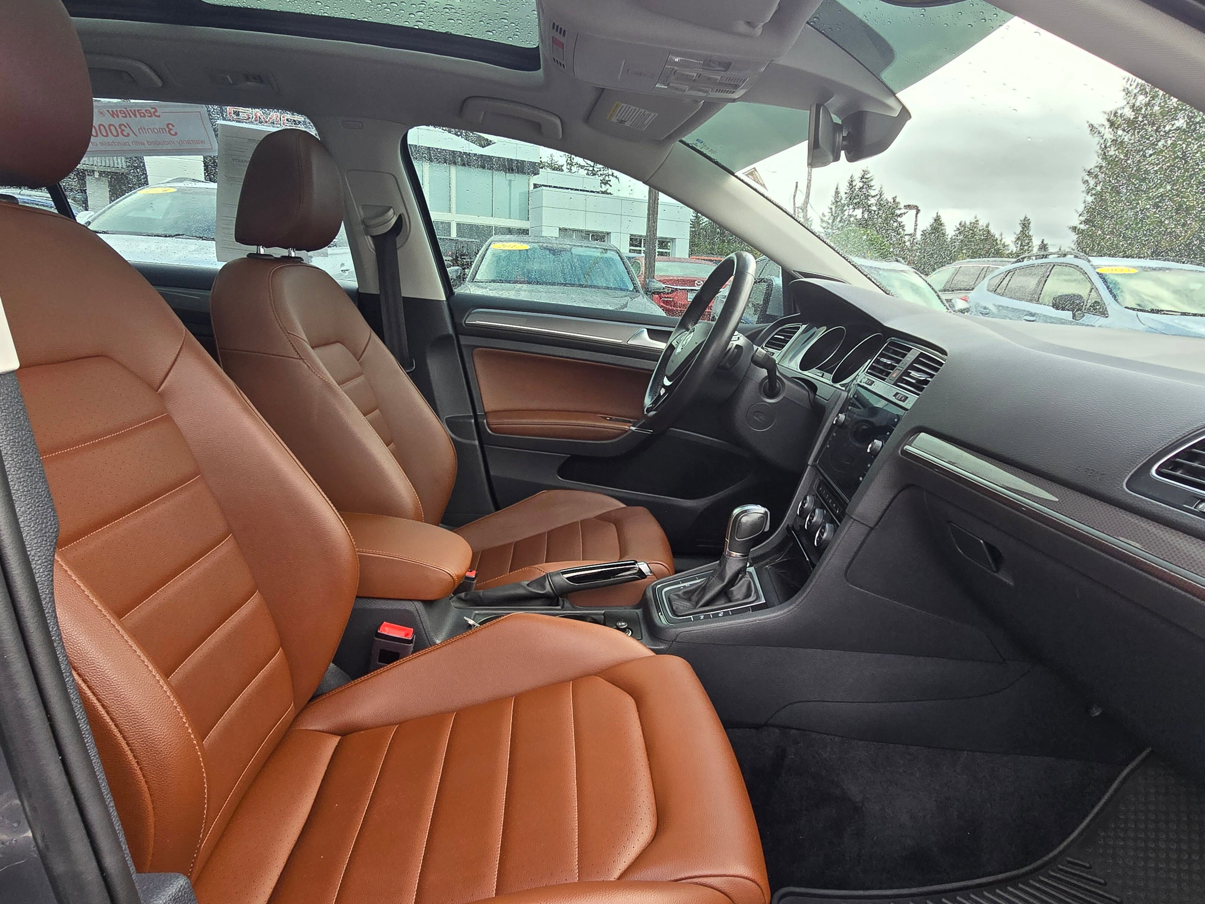 Used 2019 Volkswagen Golf Alltrack SEL image 11