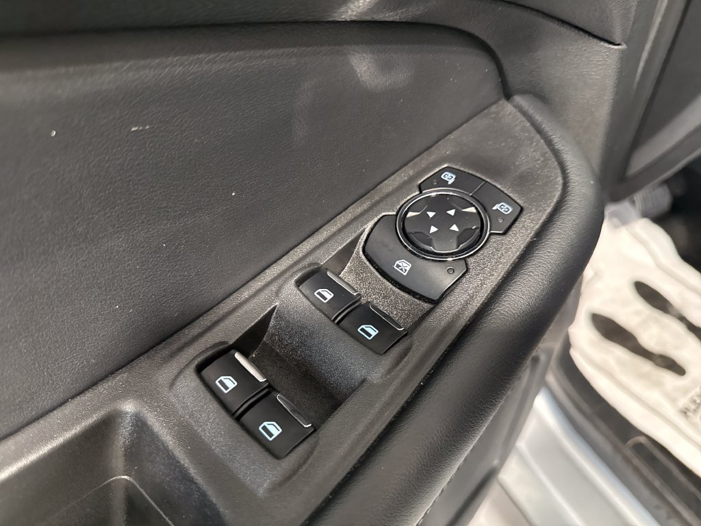 Used 2024 Ford Edge SEL AWD/4WD image 29